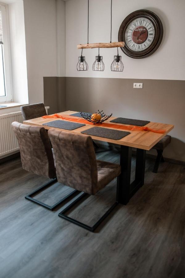 Ferienwohnungen Finkengrund Bueren  Extérieur photo